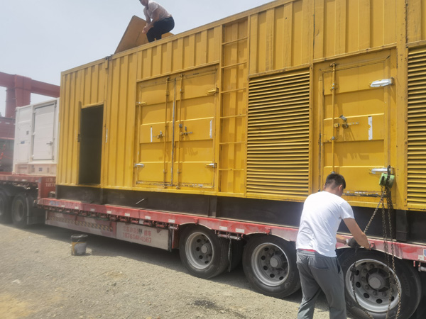 绛县发电机出租100KW发电机需要什么规格的电缆线？